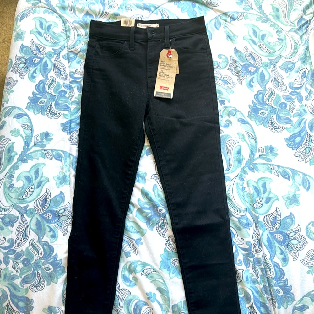 Levi’s High-Rise Super Skinny Jeans